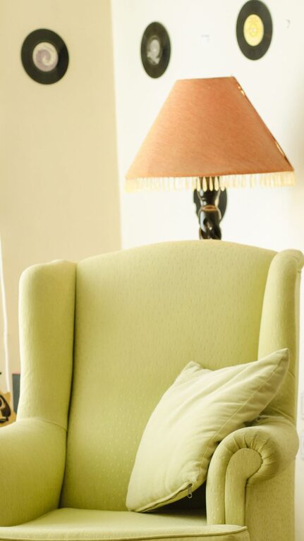 Tips for Creating a Cosy and Inviting Home Environment on a Budget